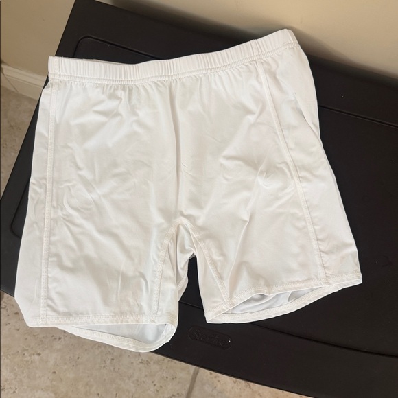 Lilly Pulitzer Pink & White Polo Tee Dress with shorts - Picture 7 of 8